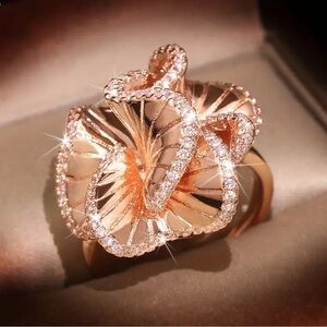 CAMELLIA FLOWER RING